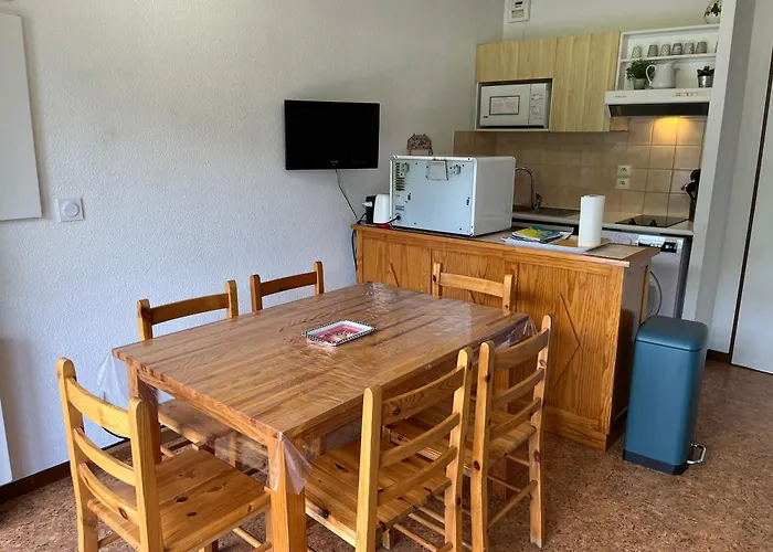 Apartamento Cosy A St-lary Vue Montagne, Terrasse, Proche Thermes *